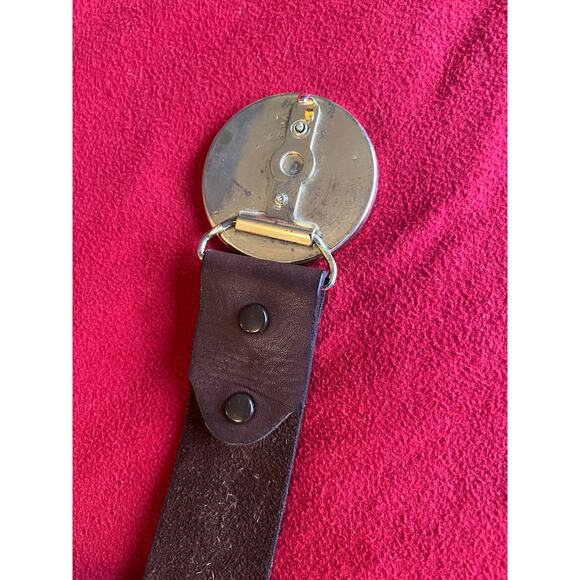 vintage brown soft leather belt brass tone metal bulls eye target buckle - Picture 5 of 9